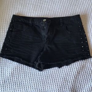 Forever 21 high-waisted black shorts